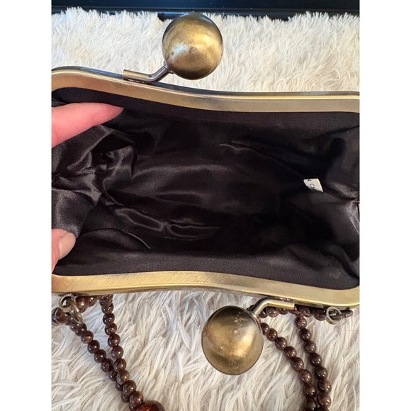 Vintage 1940 Black Lace Kiss Lock Handbag with Beaded Handle Gold Ball Closure - Picture 7 of 8